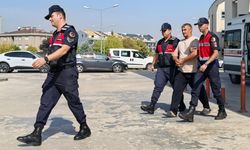 12 yıl kesinleşmiş hapis cezası bulunan hükümlü, içki içerken yakalandı