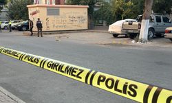 3 husumetlisini tabancayla vurdu