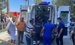Ailesiyle yürürken husumetlisi bacağından vurdu