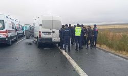 Aksaray'da otoyolda kaza: 2 asker şehit, 1 sivil öldü, 3 yaralı / Ek fotoğraflar