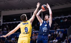 Anadolu Efes - Maccabi Tel Aviv: 85-78