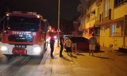 Apartman dairesinde yangın; dumandan etkilenen kadın hastaneye kaldırıldı