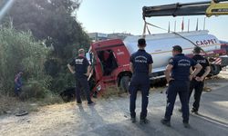 Aydın'da yakıt tankeri, yolcu minibüsüne çarptı: 3 yaralı