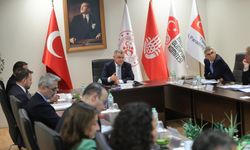 Bakan Bak İstanbul'da HDK toplantısına başkanlık etti