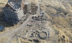 Bakan Ersoy: Ani Ören Yeri'nde yeni bir Selçuklu kümbeti bulundu