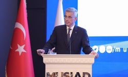 Bakan Memişoğlu, New York'ta MÜSİAD tarafından, TÜRKEN Vakfı iş birliğiyle düzenlenen resepsiyonda konuştu