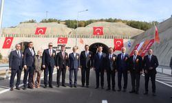 Bakan Uraloğlu, Şehit Ahmet Özsoy Tüneli'nin açılışını yaptı