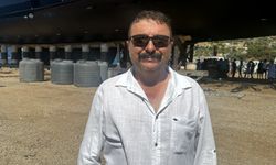 Bodrum'da 7 yılda tamamlanan 50 metre boyundaki yelkenli denize indirildi