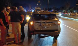 Bursa'da cip ile hafif ticari araç çarpıştı
