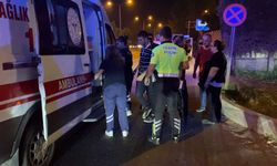Bursa'da hafif ticari araçla otomobil çarpıştı: 1 yaralı