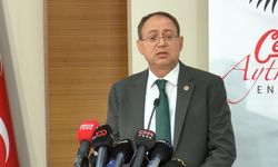 Cengiz Aytmatov'un 'Cemile'si ortak Türk alfabesiyle tanıtıldı