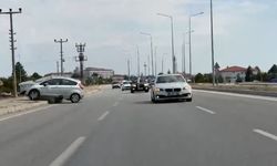 Çorum'da düğün konvoyunda kaza: 2 yaralı (2)