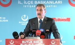 Destici: Yunanistan şunu unutmasın, terörist ve Siyonist İsrail sizi kurtaramaz