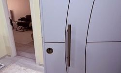 Evini dağıtıp, hırsızlık ihbarında bulundu