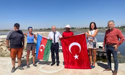 ‘İki devlet bir can Türkiye-Azerbaycan' sloganıyla Beyşehir Gölü için kürek çektiler