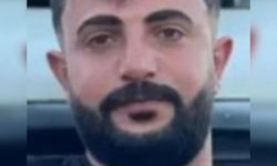 İş makinesinin kovasına bakım yaparken kamyon çarpan operatör öldü
