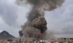 İsrail'den Yemen'in başkenti Sana'ya hava saldırısı / Video eklendi