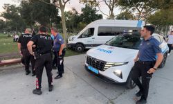 İstanbul-Avcılar'da yanındaki kadını darbetti, zabıta aracını alarak ağaca çarptı