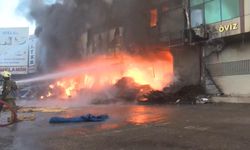 İstanbul - Bağcılar İSTOÇ'ta iş yeri yangını -1