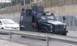 İstanbul- CHP'nin eski İl Başkanlığı binasında MYK öncesi güvenlik önlemleri