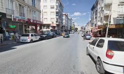 İstanbul - Esenyurt'ta kaçan şüpheliyi durdurmak isteyen polis metrelerce sürüklendi