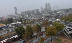 İzmir'de sağanak etkili oldu