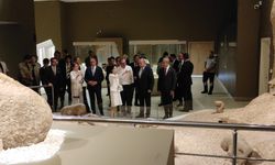 Japon Prensesi Akiko Mikasa, Harbetsuvan ve Karahantepe kazı alanlarını gezdi (2)