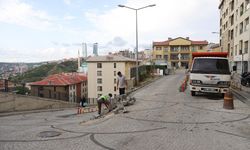 Kağıthane'de yol ve çevre düzenleme çalışmaları devam ediyor