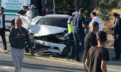 Konya'da 2 otomobil çarpıştı; ikizler öldü, 5 yaralı