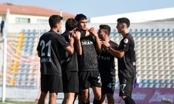 Manisa FK kupada gençleriyle turladı