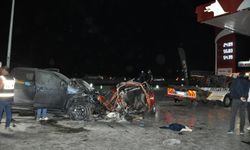 Manisa'da 5 kişinin öldüğü kaza kamerada