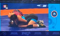 Nesrin Baş, Dünya Güreş Şampiyonası'nda finale çıktı