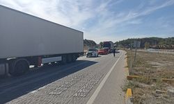 Otomobiller çarpıştı; 2 yaralı