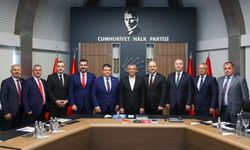 Özgür Özel, Balkan Türkleri temsilcileri ile görüştü