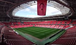Samsun Gençlik ve Spor İl Müdürü Dereci: Bakanlık, Samsun 19 Mayıs Stadı zemini için 1 sezon daha oynanabilir kararı vermişti