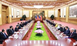 Şi ve Putin Çin'de bir araya geldi