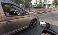 Trafikte uyuyakalan sürücü kamerada