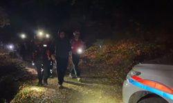 Uludağ'da doğa yürüyüşünde mahsur kalan kişiyi ekipler kurtardı