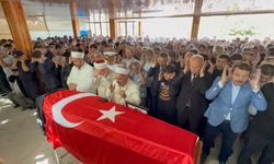 Zonguldak'ta göçükte ölen madenci toprağa verildi