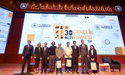 '30 Altı Gençlik Zirvesi', tıp öğrencilerini Ankara'da buluşturdu