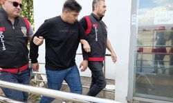 Adana'da pastaneye el bombası atıldığı anların yeni görüntüleri ortaya çıktı