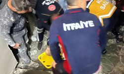 Asansör boşluğuna düşen 2 işçi ağır yaralandı
