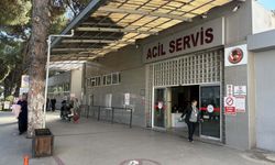 Aydın'da 60 hastane personeli, gıda zehirlenmesi şüphesiyle acil servise başvurdu