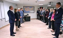 Bahçeli, partisinin Siyaset ve Liderlik Okulu'nun yeni eğitim yılı açılışına katıldı