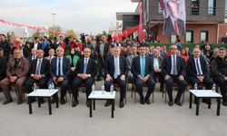 Bakan Bak: Sporun birleştirici gücünü kullanıyoruz