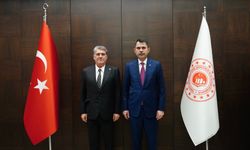 Bakan Kurum, Beşiktaş Başkanı Adalı'yı kabul etti