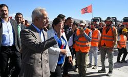 Bakan Uraloğlu: Yaptığımız her yol, Kaman'ın cevizini dünyaya taşıyan bir bağdır (2)