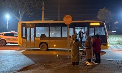 Bursa'da özel halk otobüsünün çarptığı yaya yaralandı