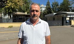 Dükkanının camları kırılan kuaförün, karşı tarafın oğluna tokat attığı iddia edildi
