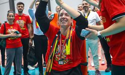 Endo Karşıyaka filede dört dörtlük